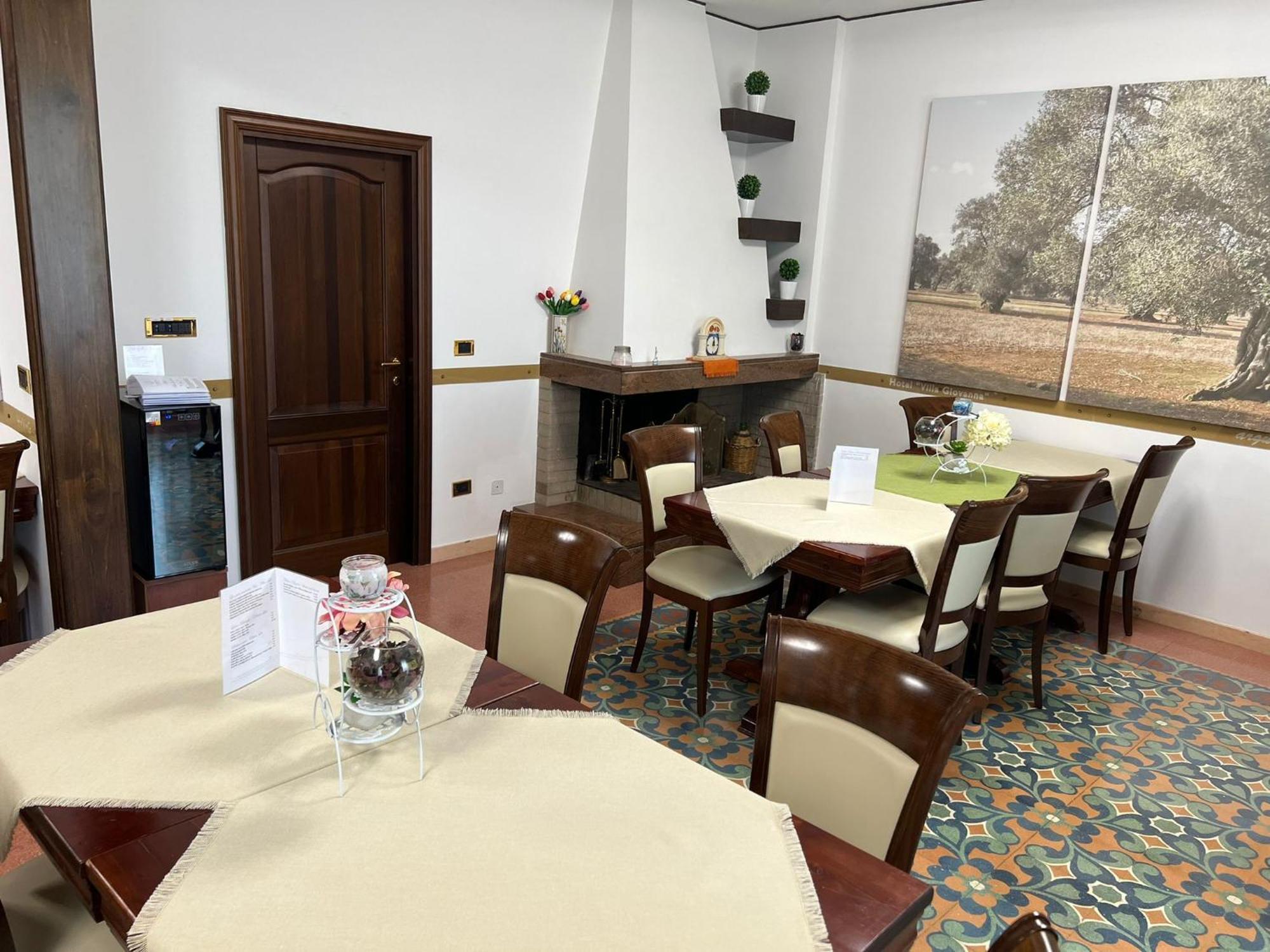 Hotel Villa Giovanna Torre Suda Exterior photo